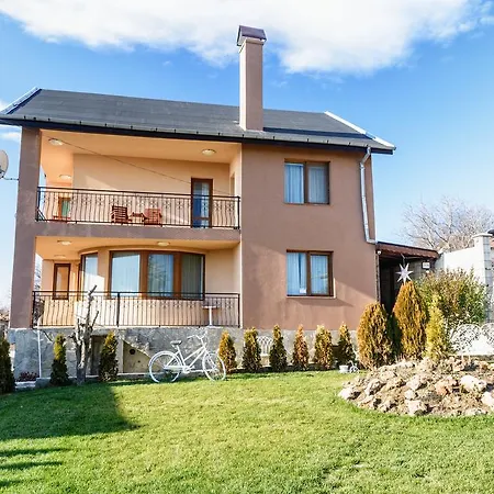 Вілла Maja Варна